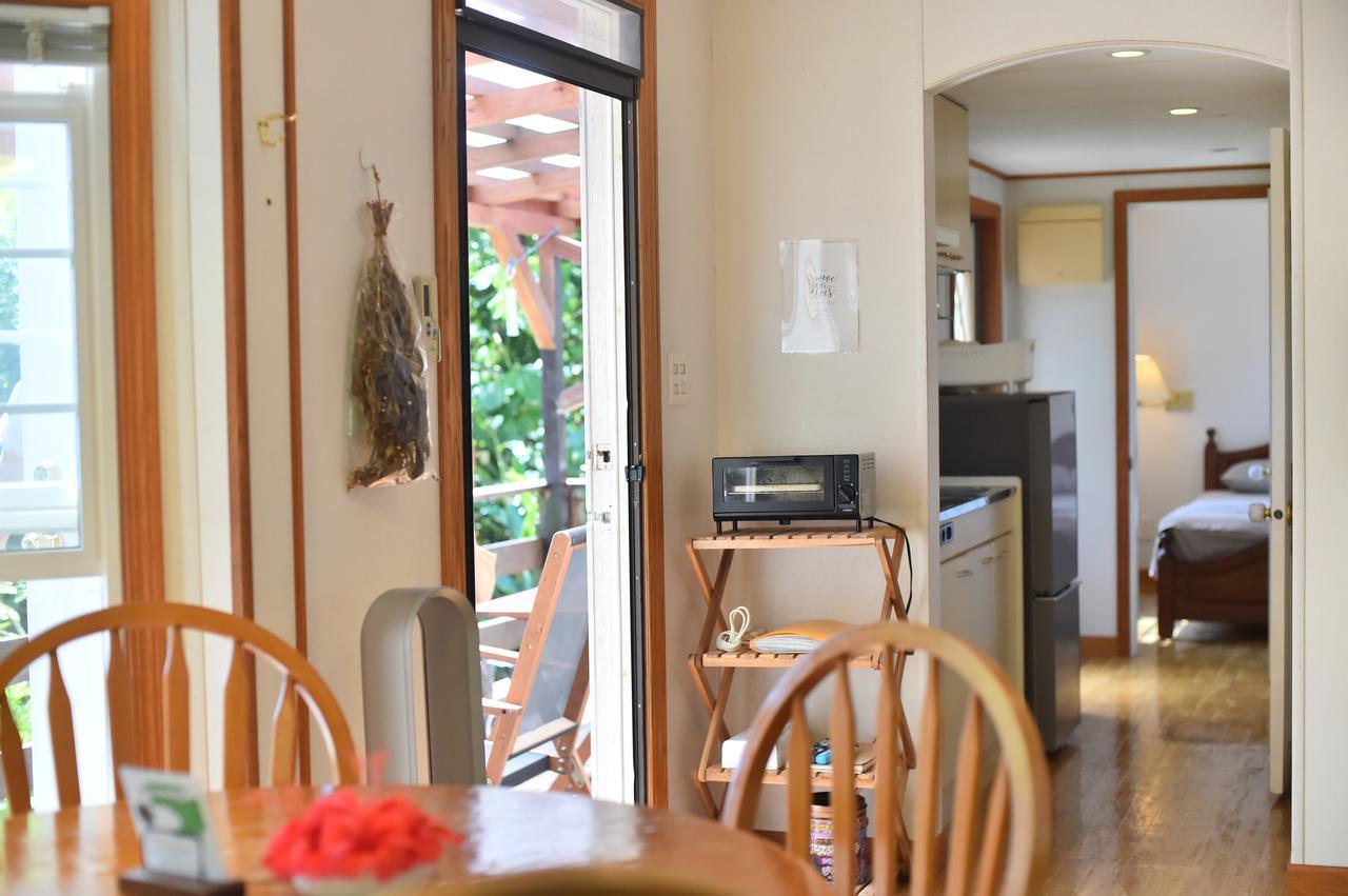Panorama Ocean View Cottage Motobu Exterior photo